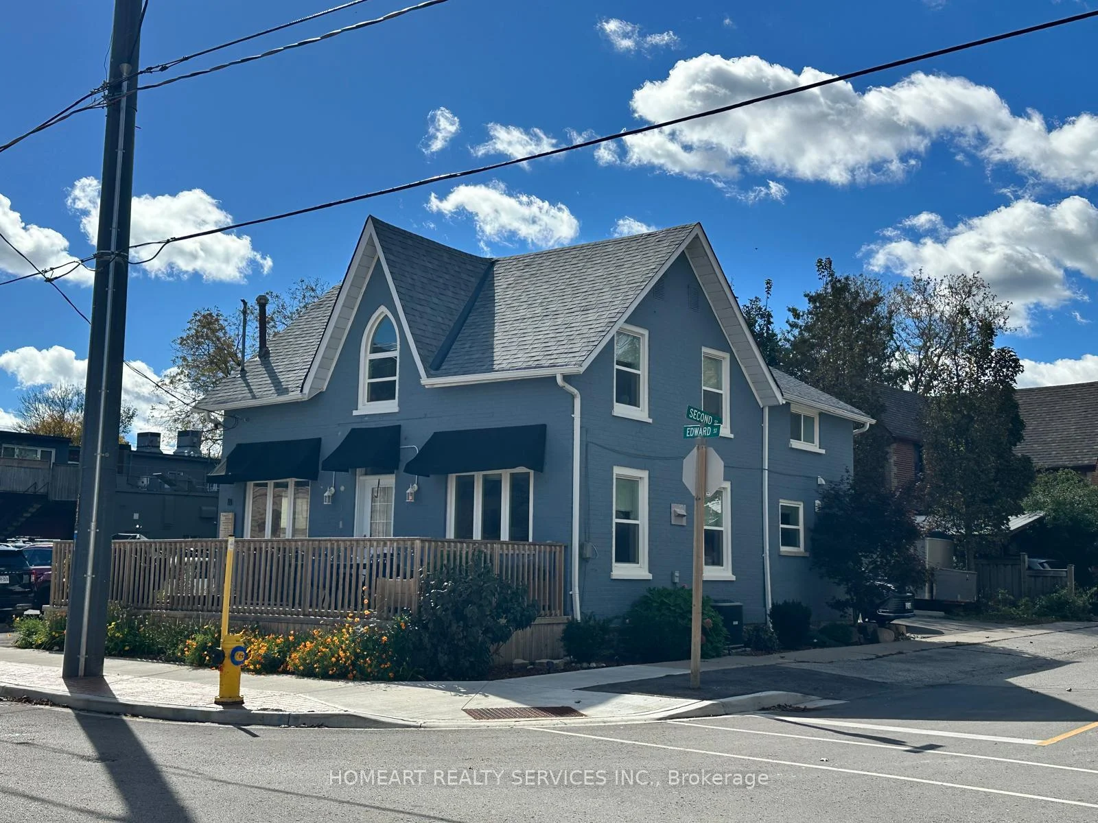 Photo 1 of 18 Edward Street, Whitchurch-Stouffville, Stouffville — HOMEH