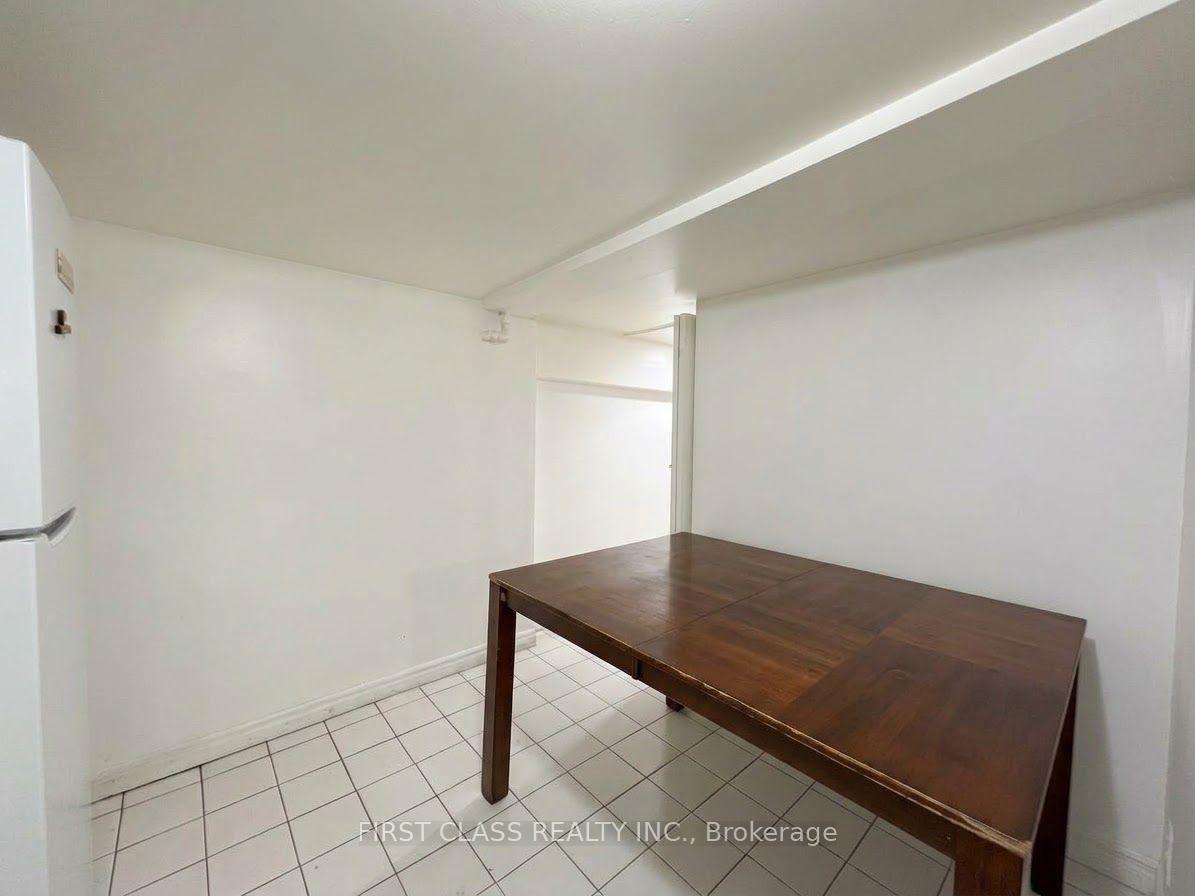 Photo 6 of Unit Unit 1, 53 Euclid Avenue, Toronto, Trinity-Bellwoods — HOMEH