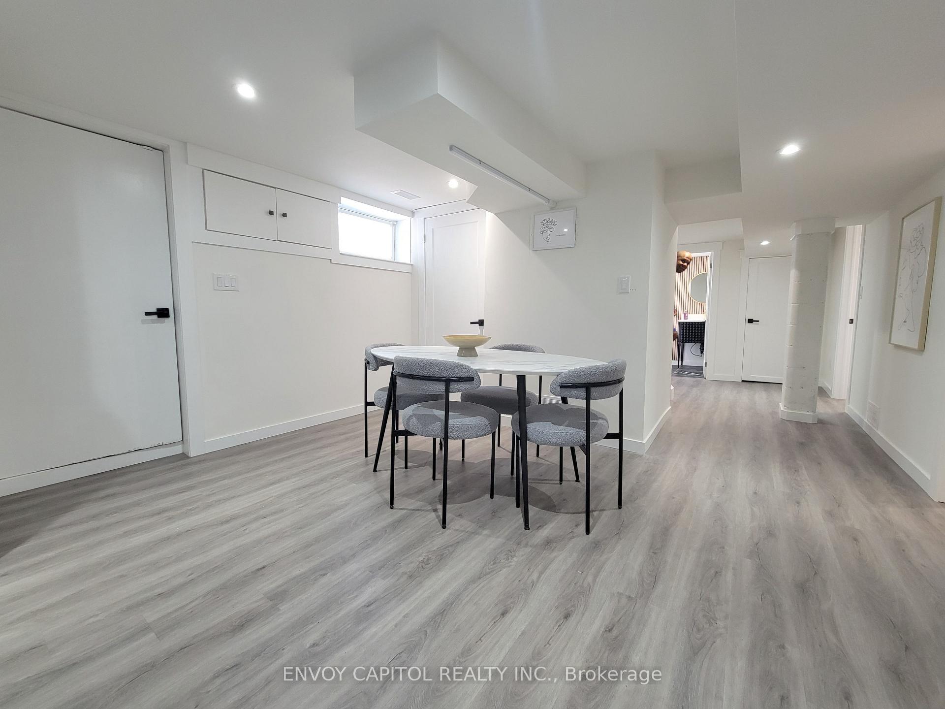 Photo 8 of 22 Bilardi Court, Hamilton, McQuesten — HOMEH