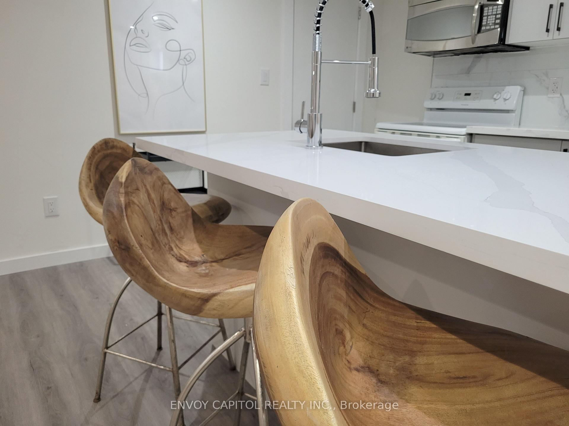 Photo 13 of 22 Bilardi Court, Hamilton, McQuesten — HOMEH