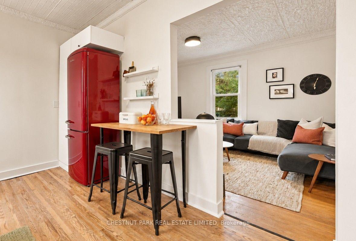 Photo 10 of 16 Stanley Street, Prince Edward County, Bloomfield Ward — HOMEH