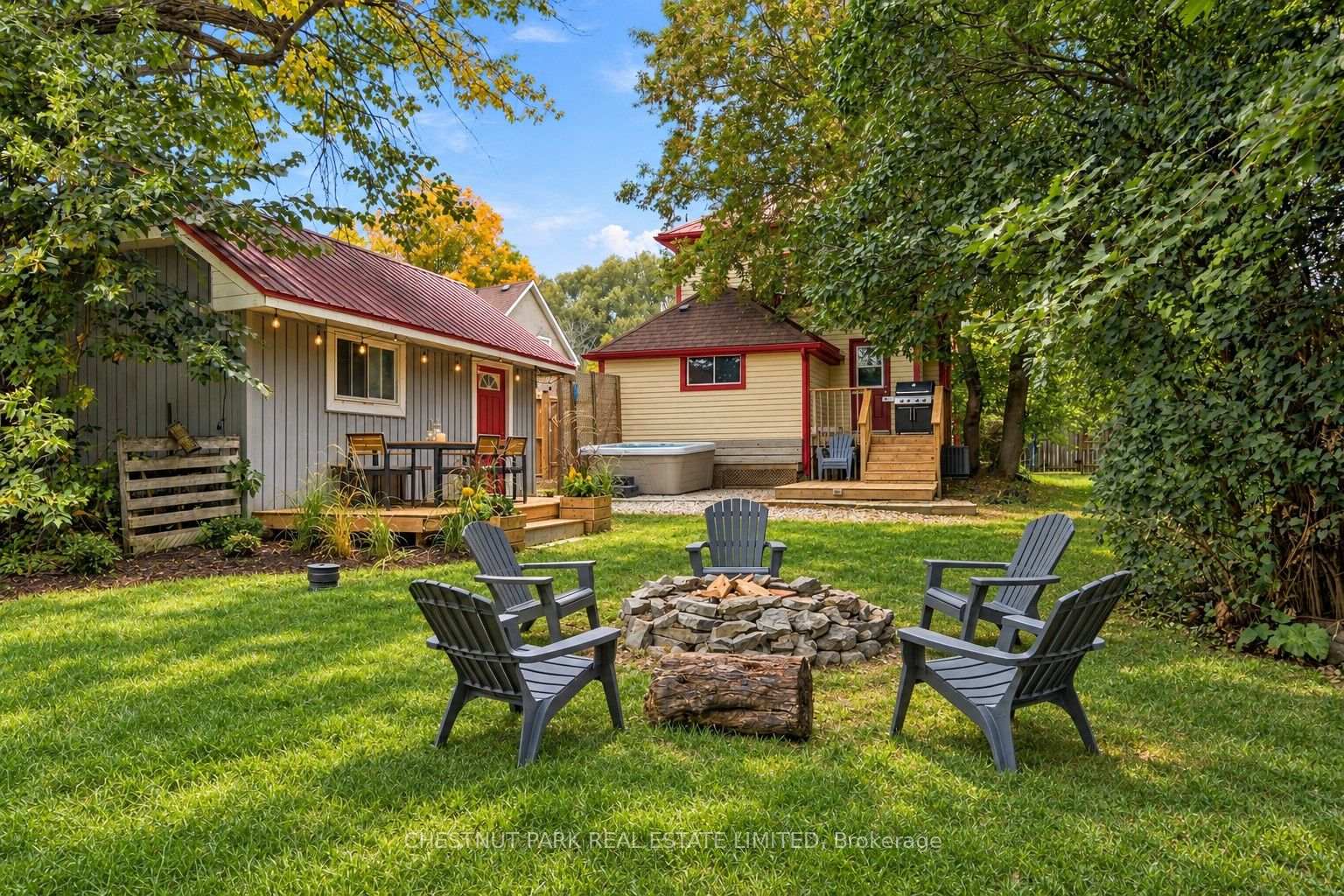 Photo 32 of 16 Stanley Street, Prince Edward County, Bloomfield Ward — HOMEH