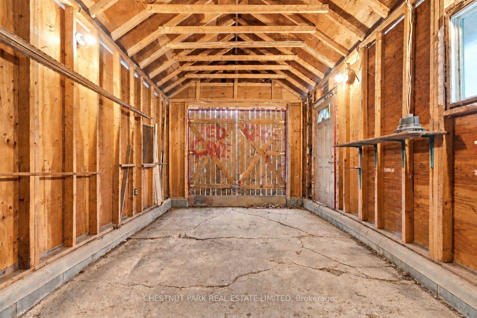 Photo 33 of 16 Stanley Street, Prince Edward County, Bloomfield Ward — HOMEH