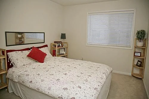 Photo 4 of Unit (Main), 31 Baintree Street, Markham, Wismer — HOMEH