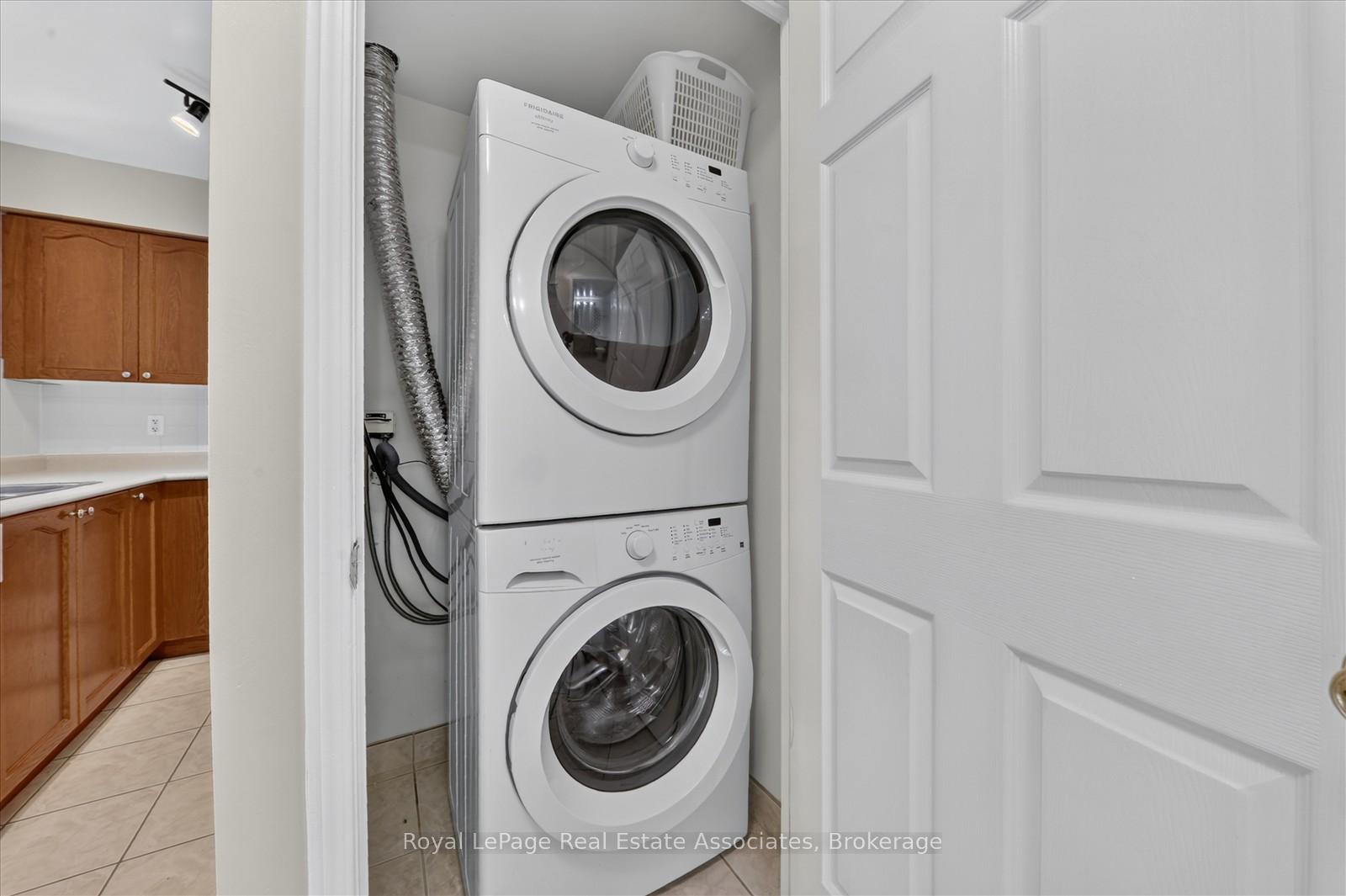Photo 23 of Unit 908, 7 Michael Power Place, Etobicoke, Islington-City Centre West — HOMEH