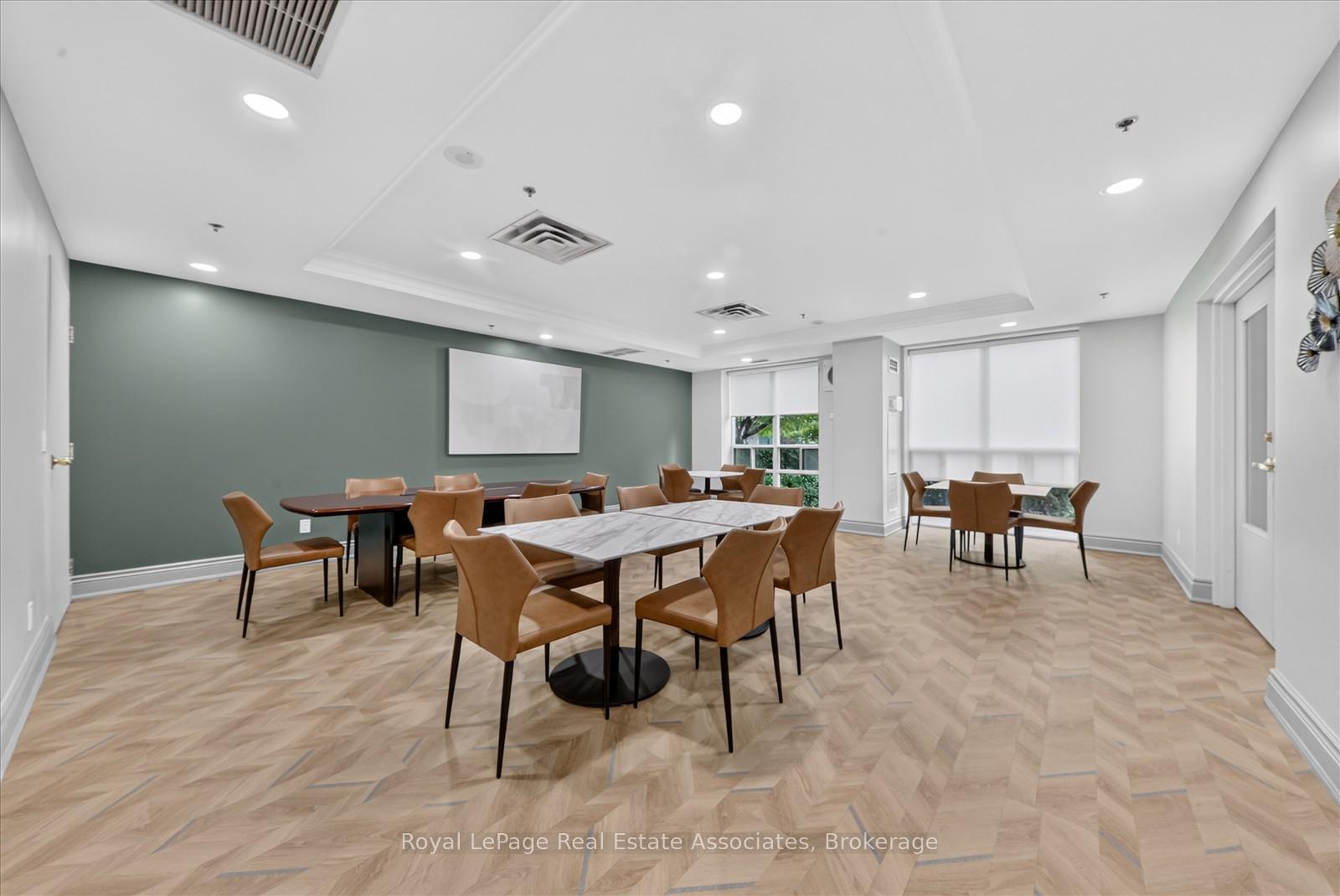 Photo 29 of Unit 908, 7 Michael Power Place, Etobicoke, Islington-City Centre West — HOMEH