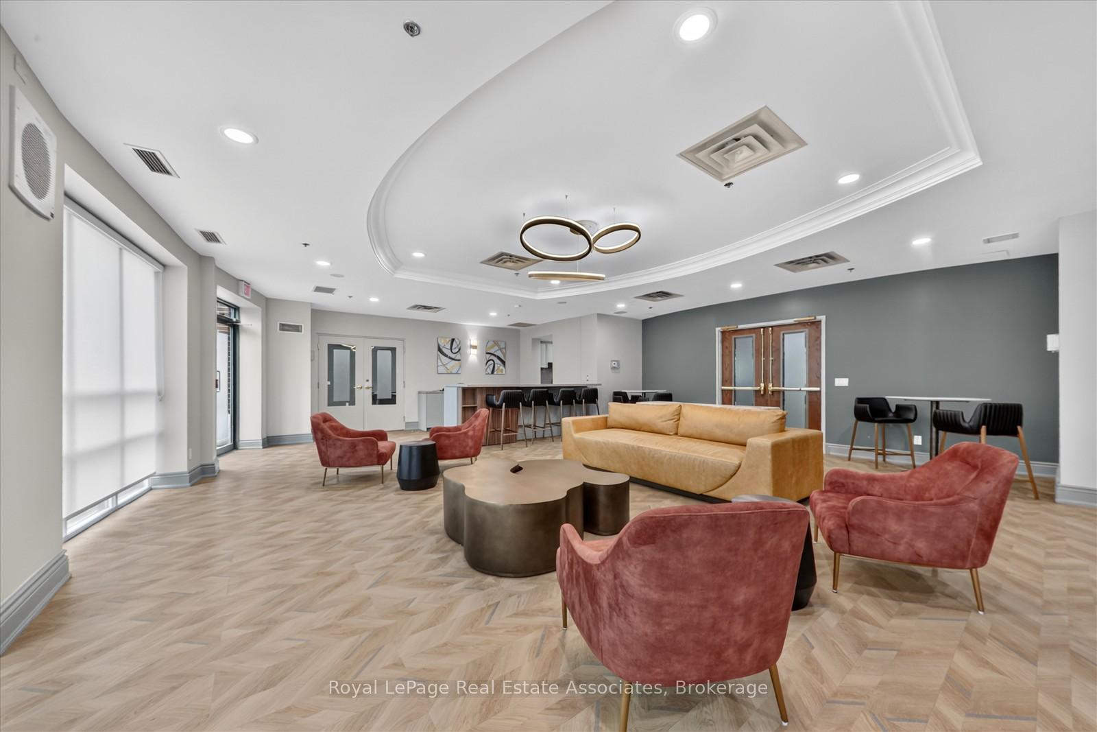 Photo 33 of Unit 908, 7 Michael Power Place, Etobicoke, Islington-City Centre West — HOMEH