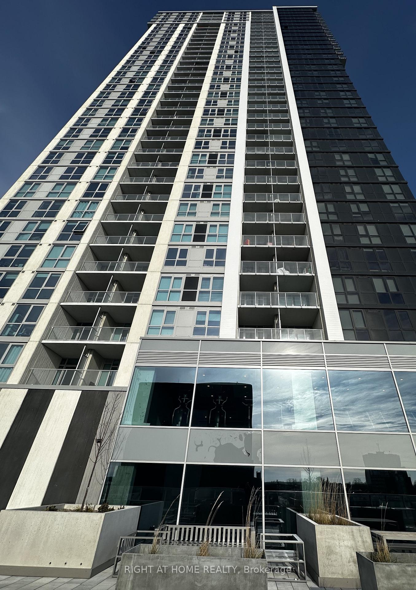 Photo 1 of Unit 3910, 60 Frederick Street, Kitchener, Civic Centre — HOMEH