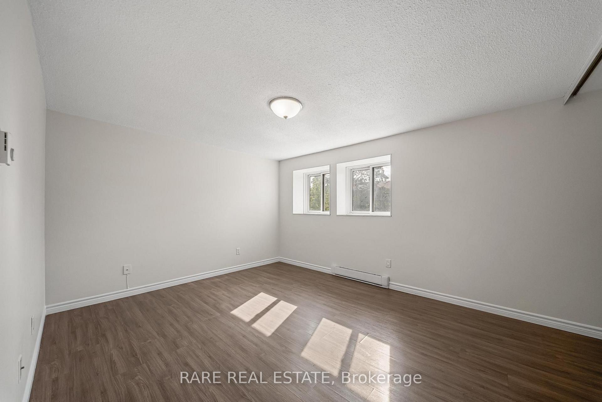 Photo 12 of Unit 18, 221 Ormond Drive, Oshawa, Samac — HOMEH