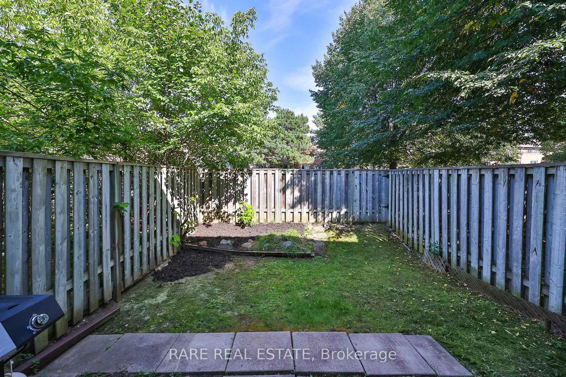 Photo 28 of Unit 18, 221 Ormond Drive, Oshawa, Samac — HOMEH