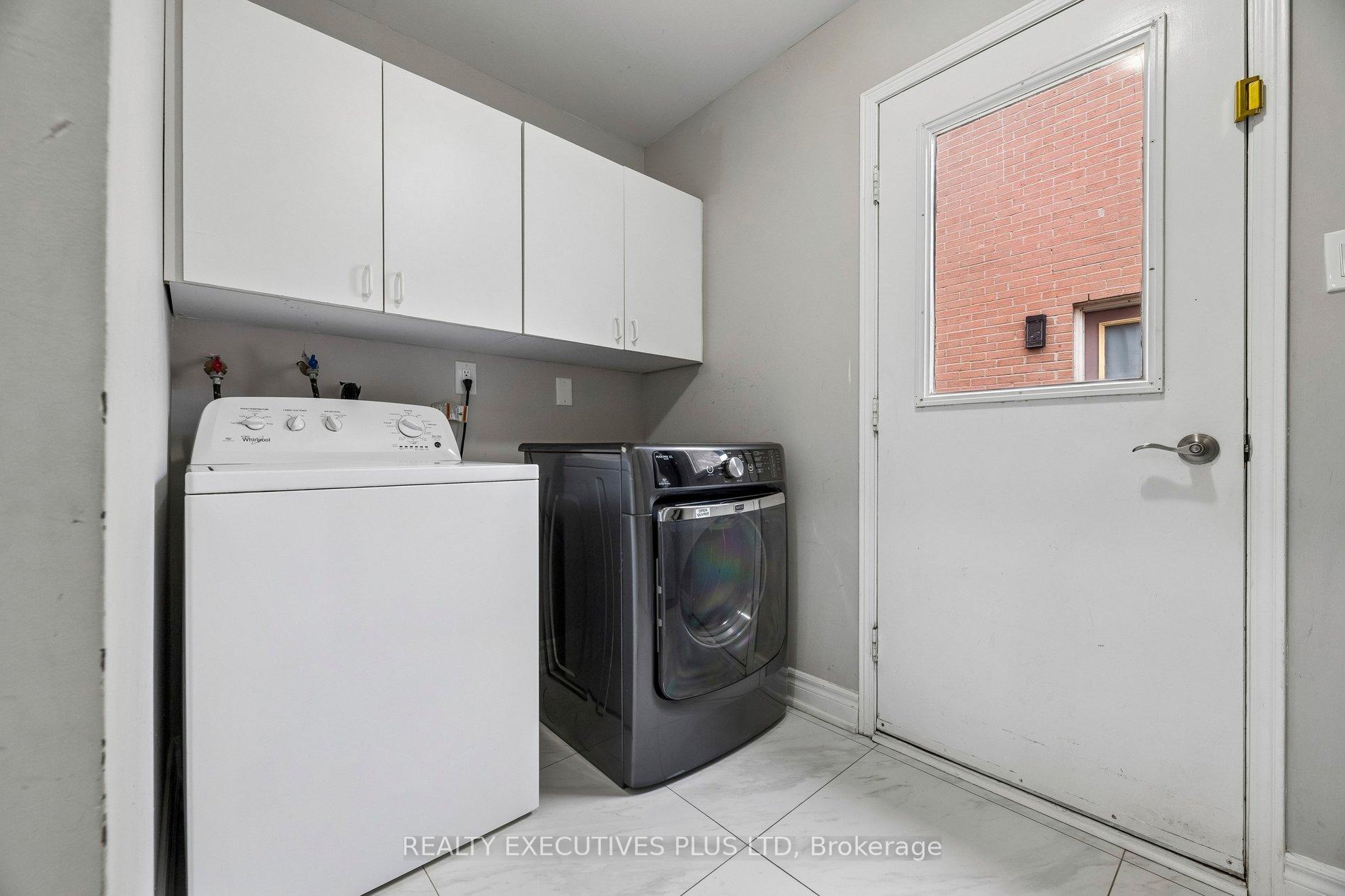 Photo 22 of 693 Barnes Crescent, Oshawa, Northglen — HOMEH