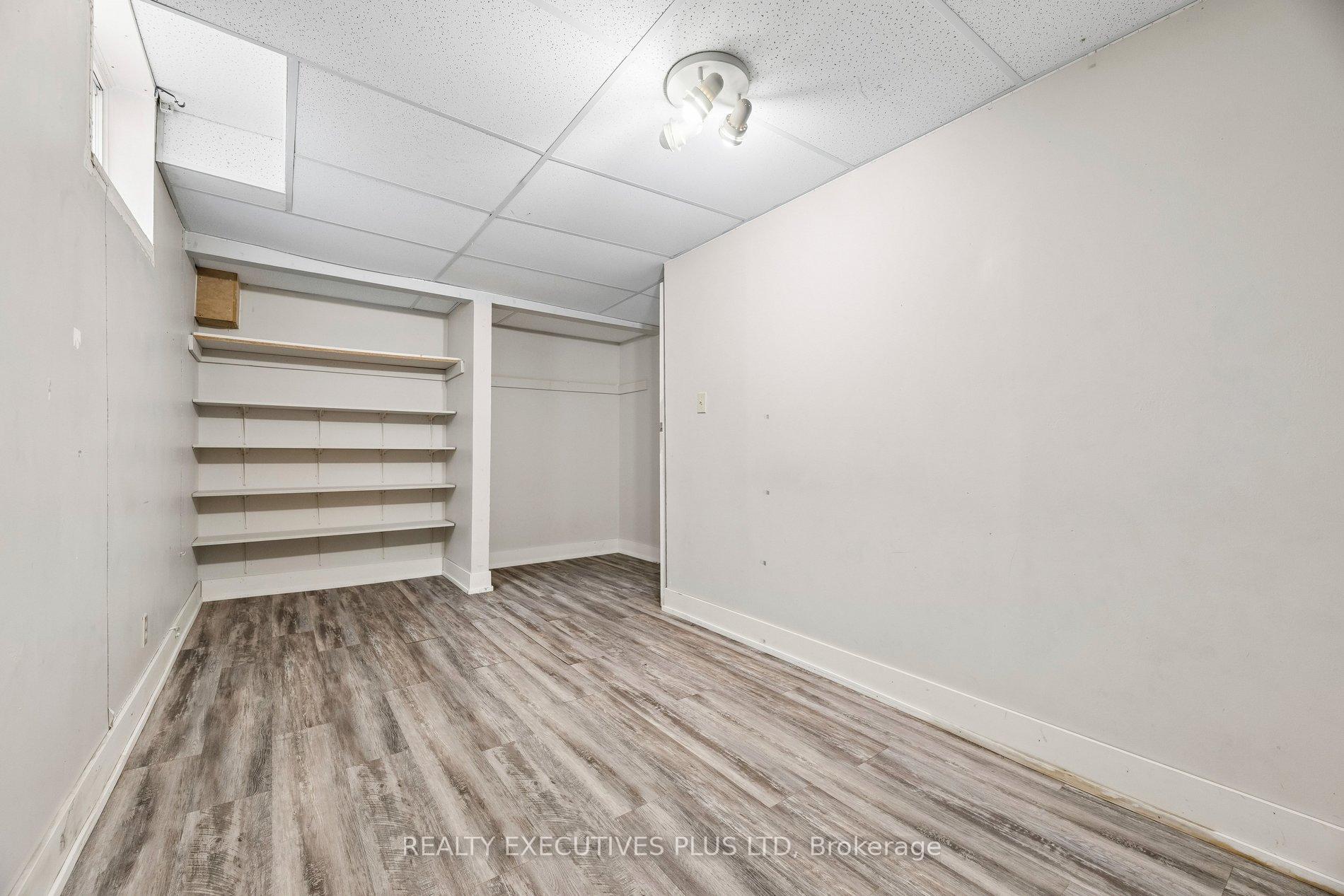 Photo 40 of 693 Barnes Crescent, Oshawa, Northglen — HOMEH