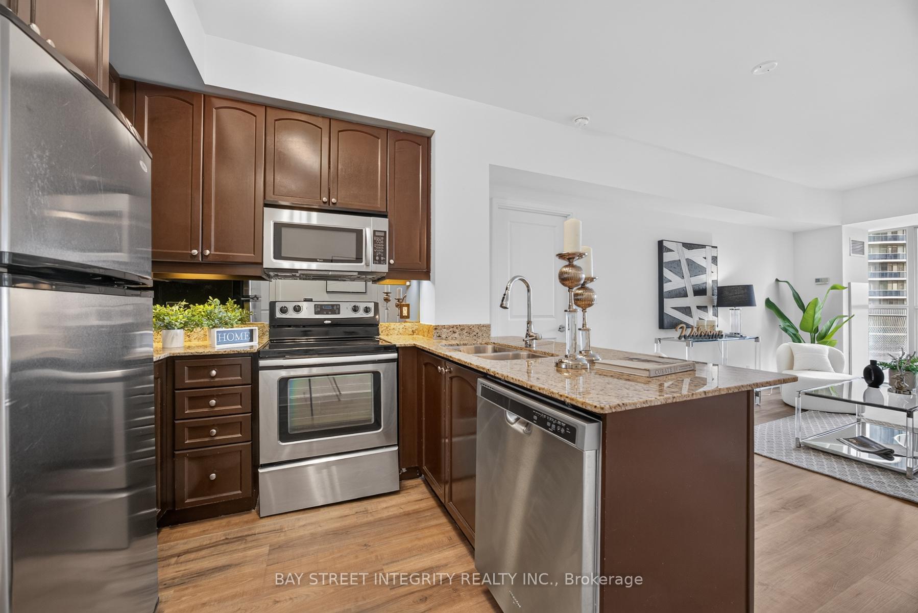 Photo 3 of Unit 1302, 50 Absolute Avenue, Mississauga, City Centre — HOMEH