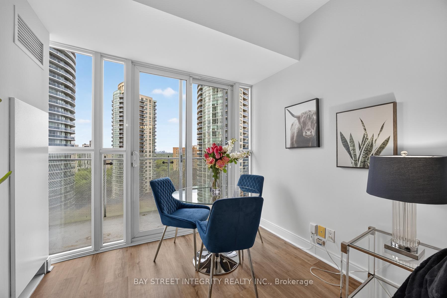 Photo 8 of Unit 1302, 50 Absolute Avenue, Mississauga, City Centre — HOMEH