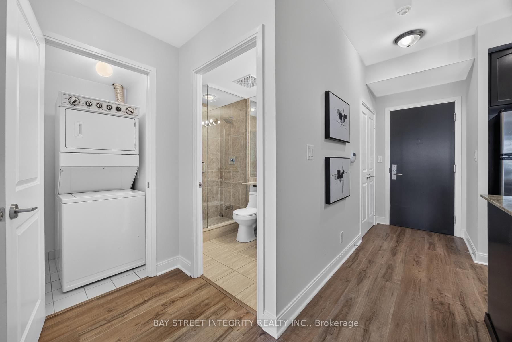 Photo 11 of Unit 1302, 50 Absolute Avenue, Mississauga, City Centre — HOMEH