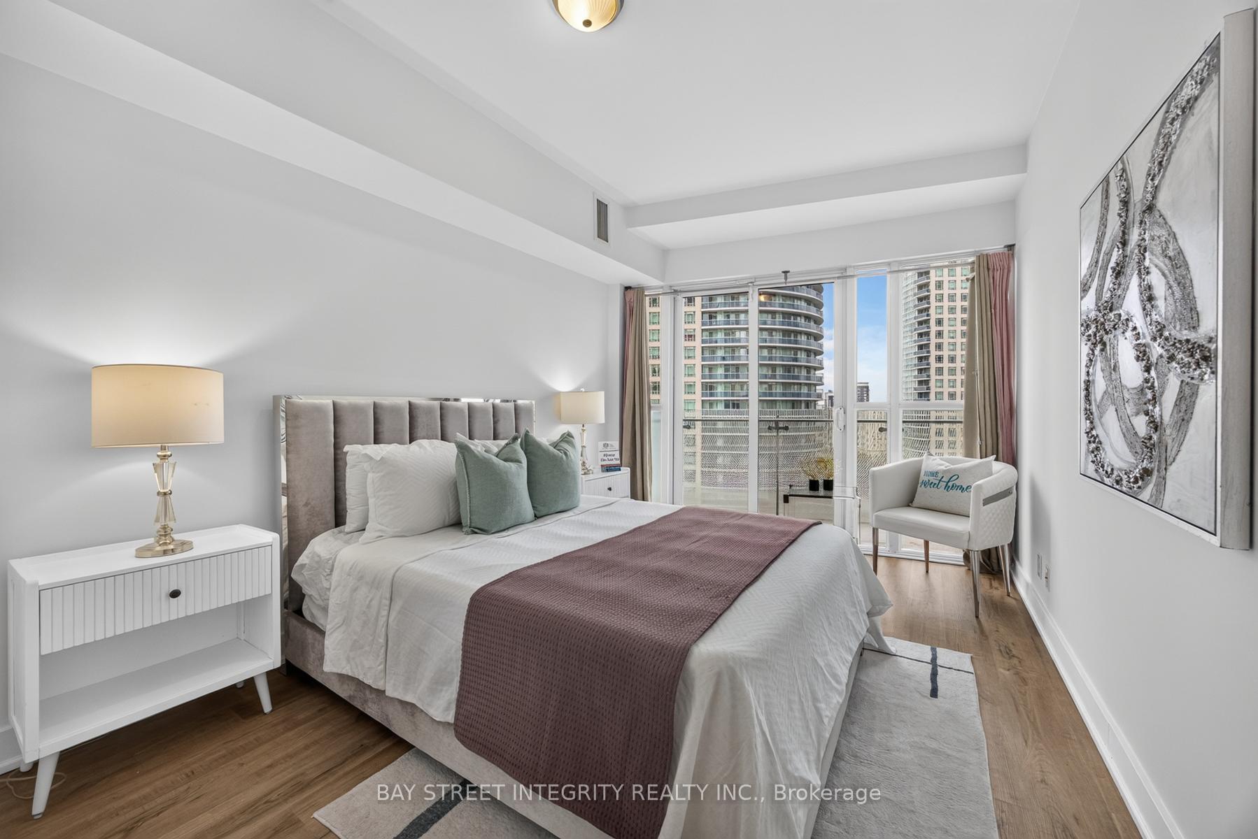 Photo 15 of Unit 1302, 50 Absolute Avenue, Mississauga, City Centre — HOMEH