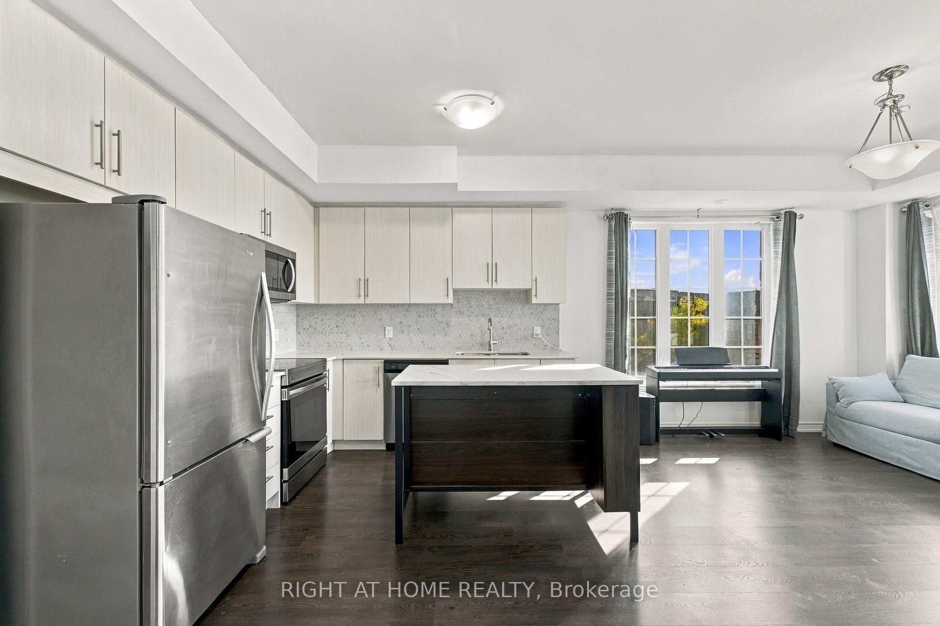 Photo 7 of Unit 28, 2199 Lillykin Street, Oakville, River Oaks — HOMEH