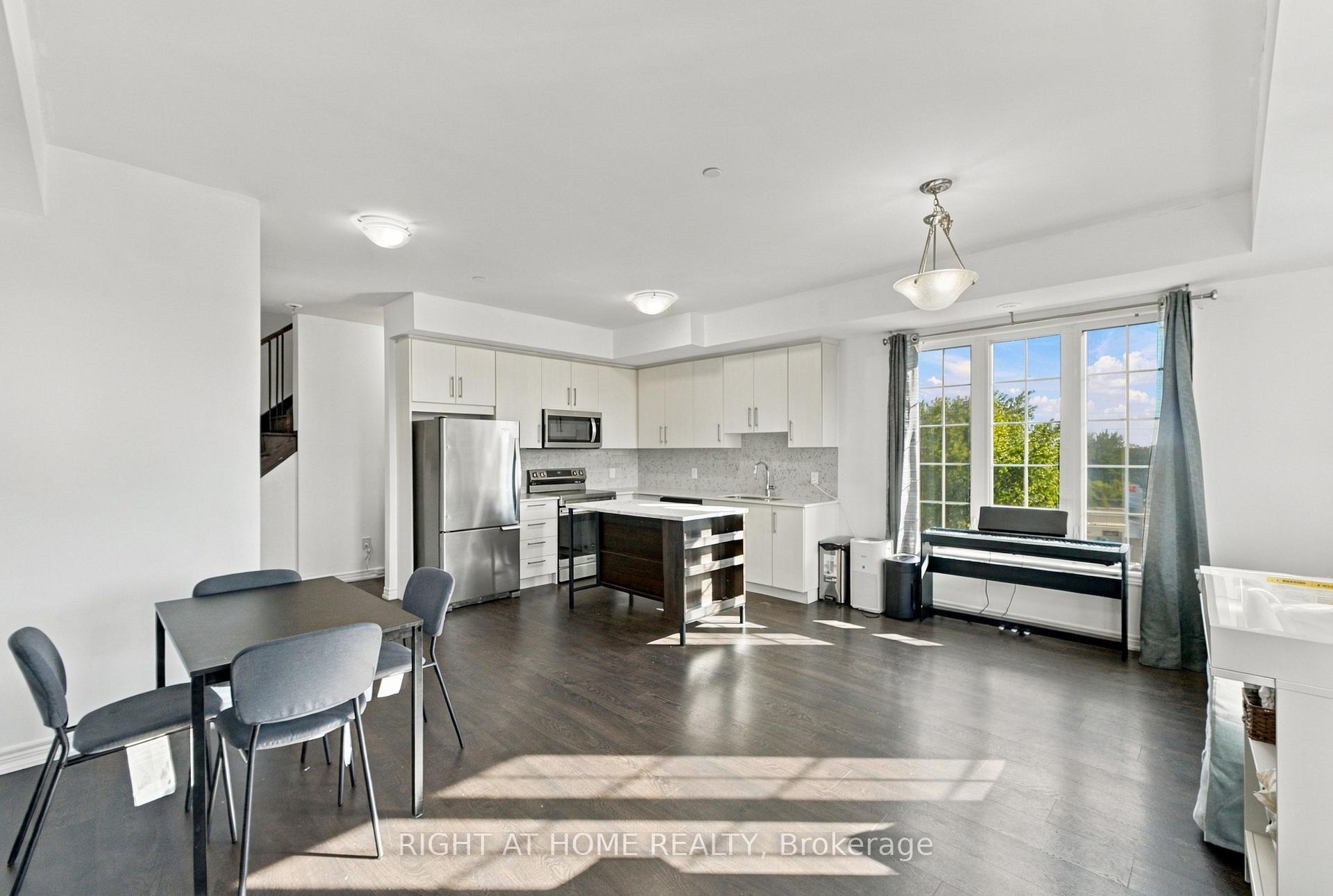 Photo 10 of Unit 28, 2199 Lillykin Street, Oakville, River Oaks — HOMEH