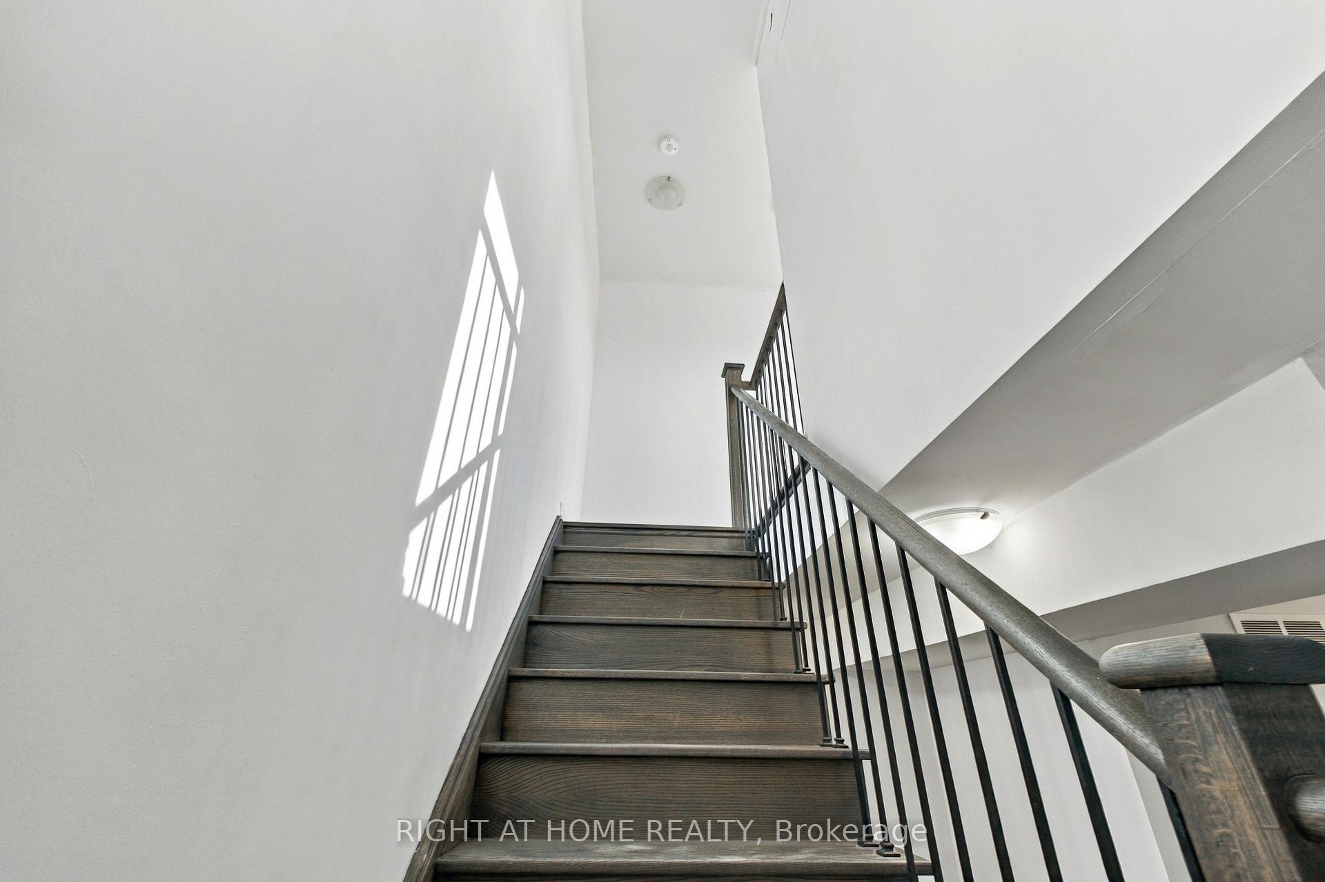 Photo 29 of Unit 28, 2199 Lillykin Street, Oakville, River Oaks — HOMEH