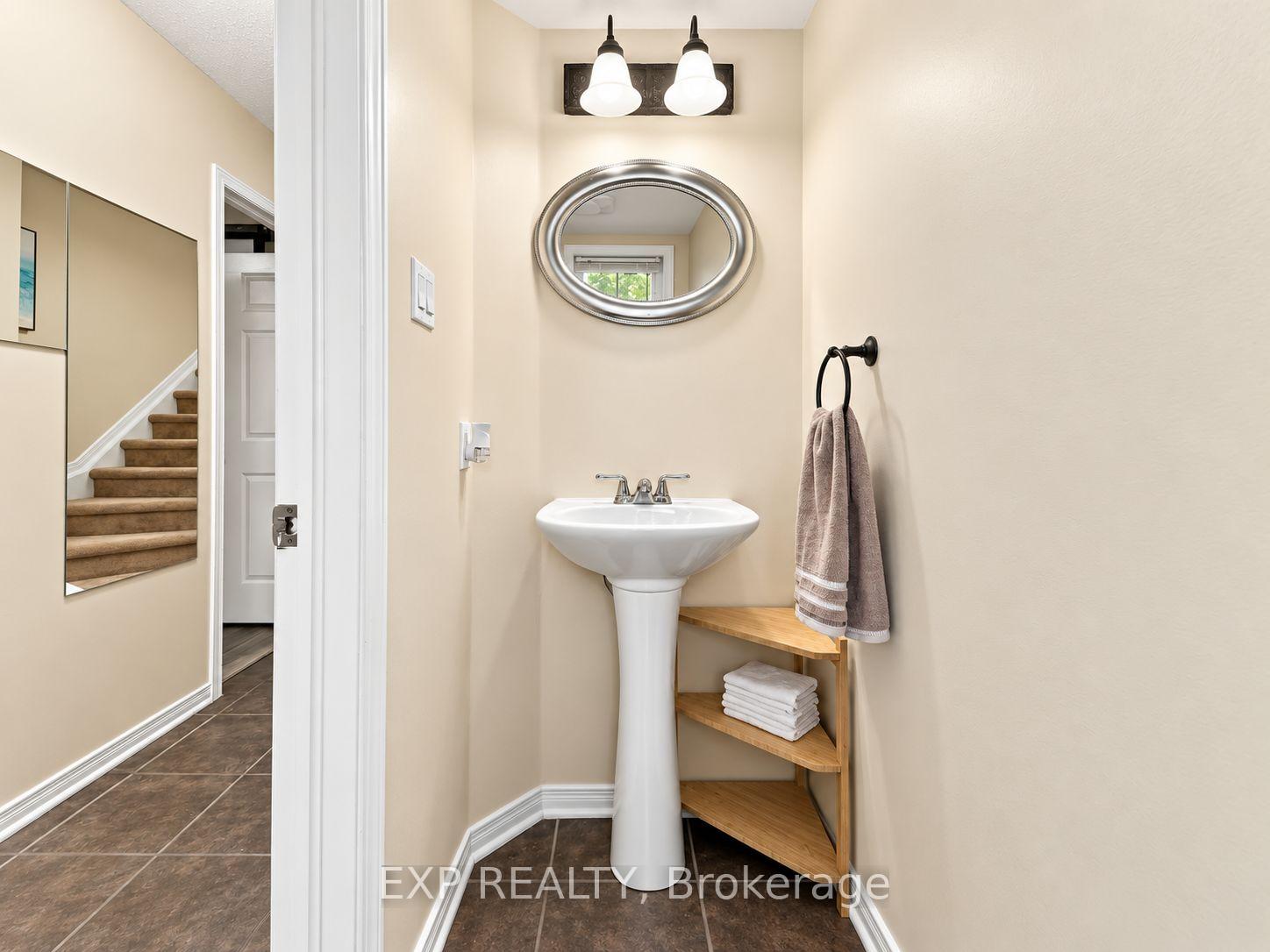 Photo 10 of Unit 223, 90 Edenvale Drive, Ottawa, Kanata - Beaverbrook — HOMEH