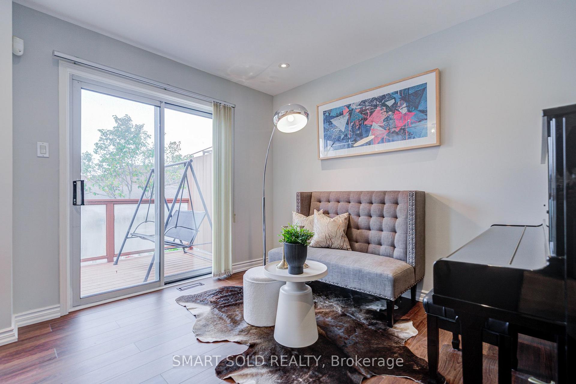 Photo 17 of 247 Shirley Drive, Richmond Hill, Rouge Woods — HOMEH