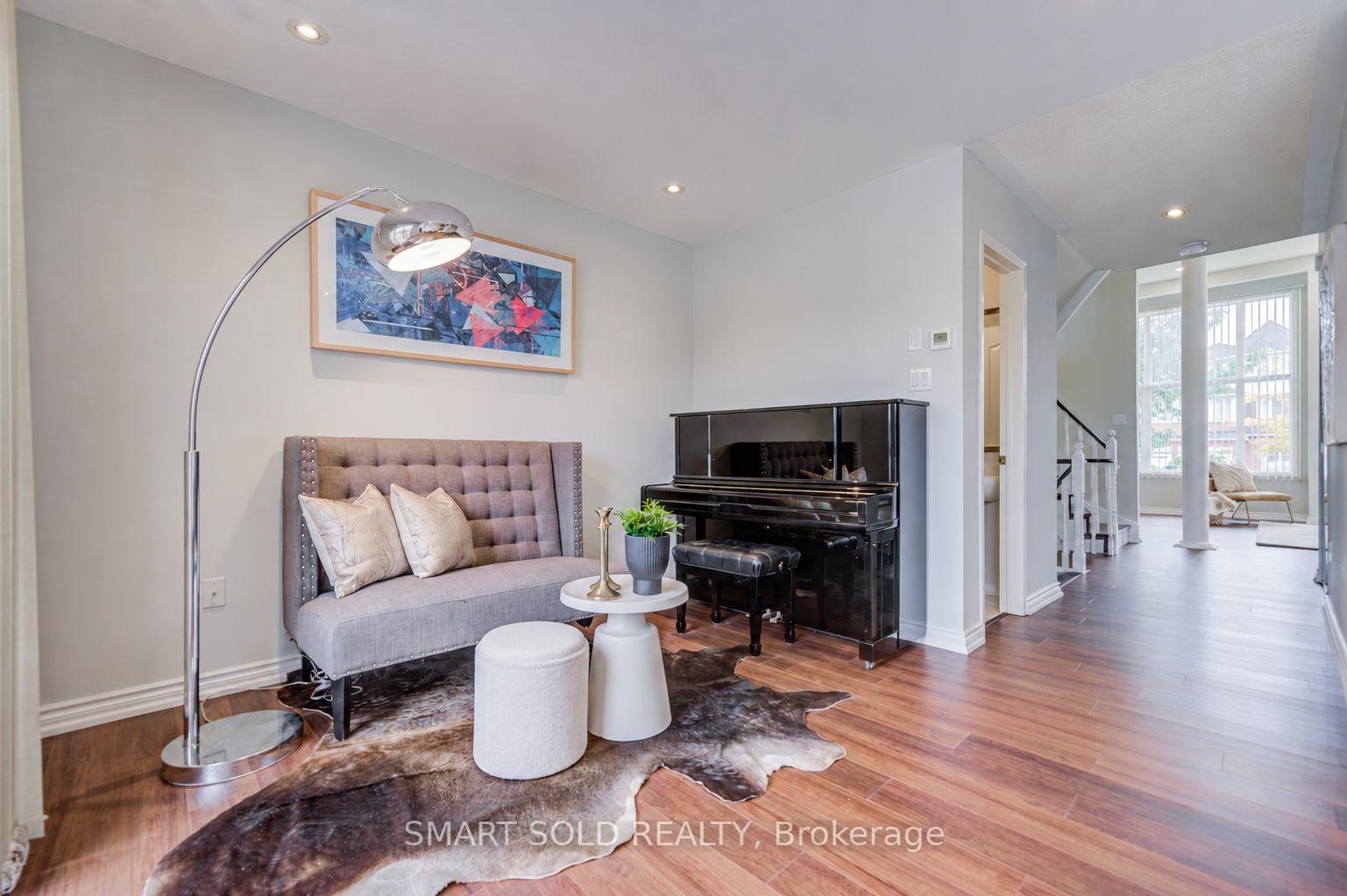 Photo 18 of 247 Shirley Drive, Richmond Hill, Rouge Woods — HOMEH