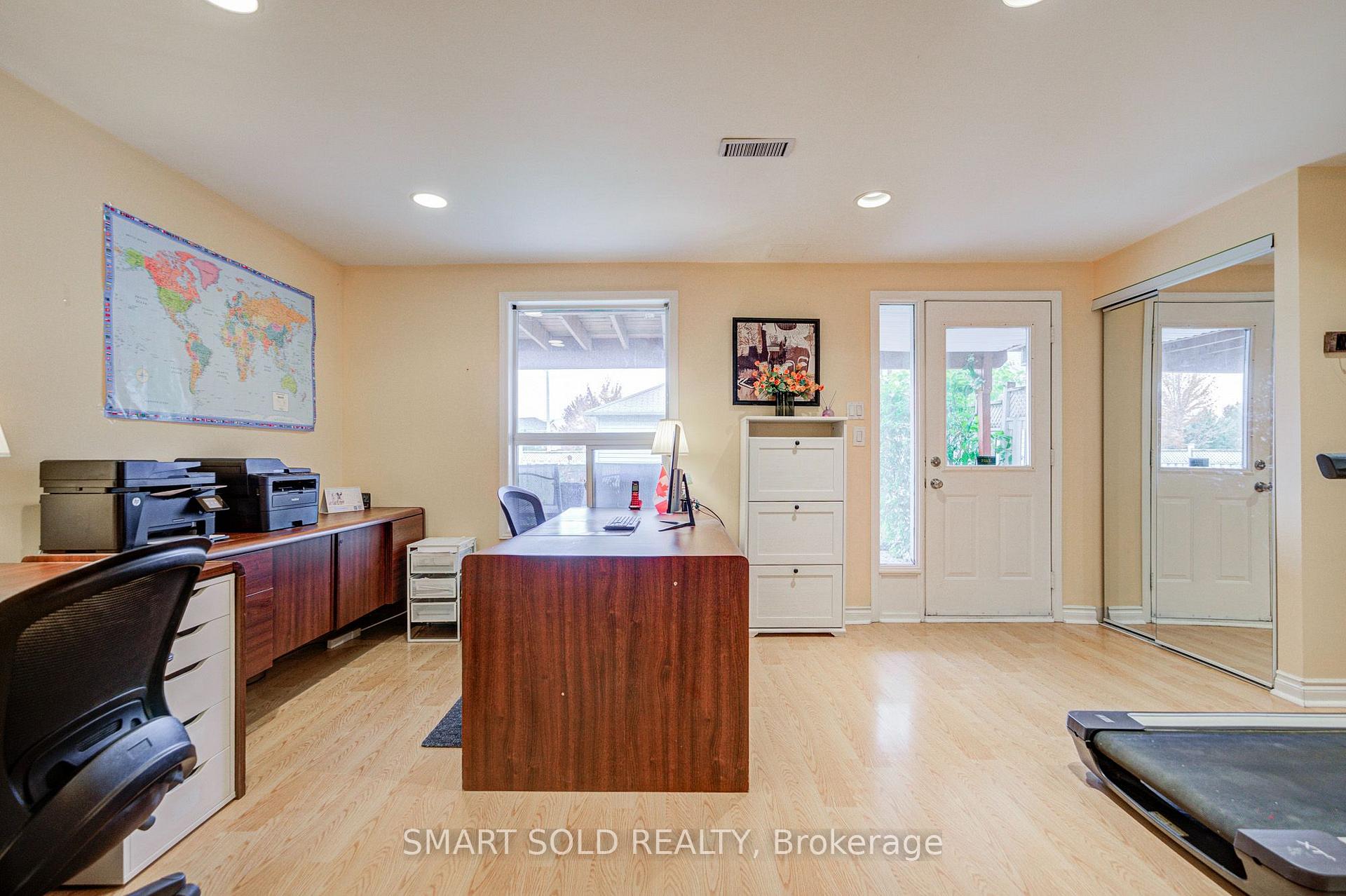 Photo 31 of 247 Shirley Drive, Richmond Hill, Rouge Woods — HOMEH
