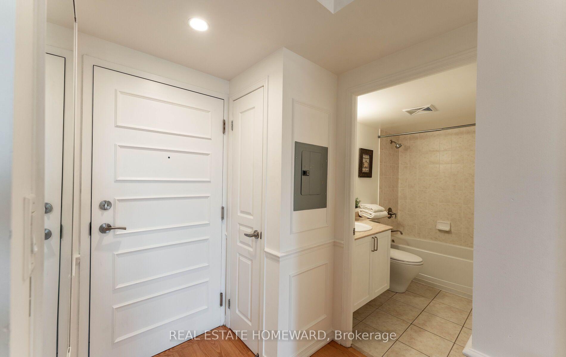 Photo 9 of Unit 601, 308 Palmerston Avenue, Toronto, Trinity-Bellwoods — HOMEH
