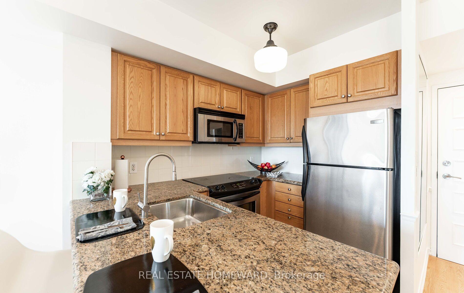 Photo 15 of Unit 601, 308 Palmerston Avenue, Toronto, Trinity-Bellwoods — HOMEH