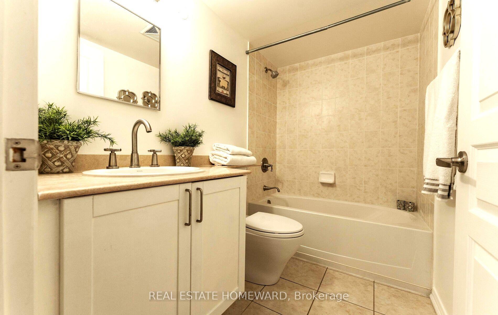 Photo 22 of Unit 601, 308 Palmerston Avenue, Toronto, Trinity-Bellwoods — HOMEH