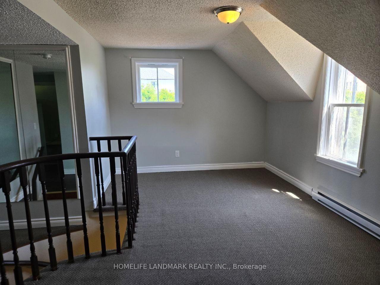 Photo 9 of Unit 2, 22 Centre Street, Aurora, Aurora Village — HOMEH