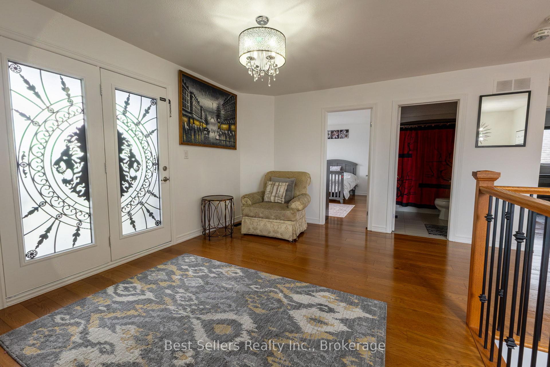 Photo 22 of 214 Cardinal Crescent, Welland, Coyle Creek — HOMEH