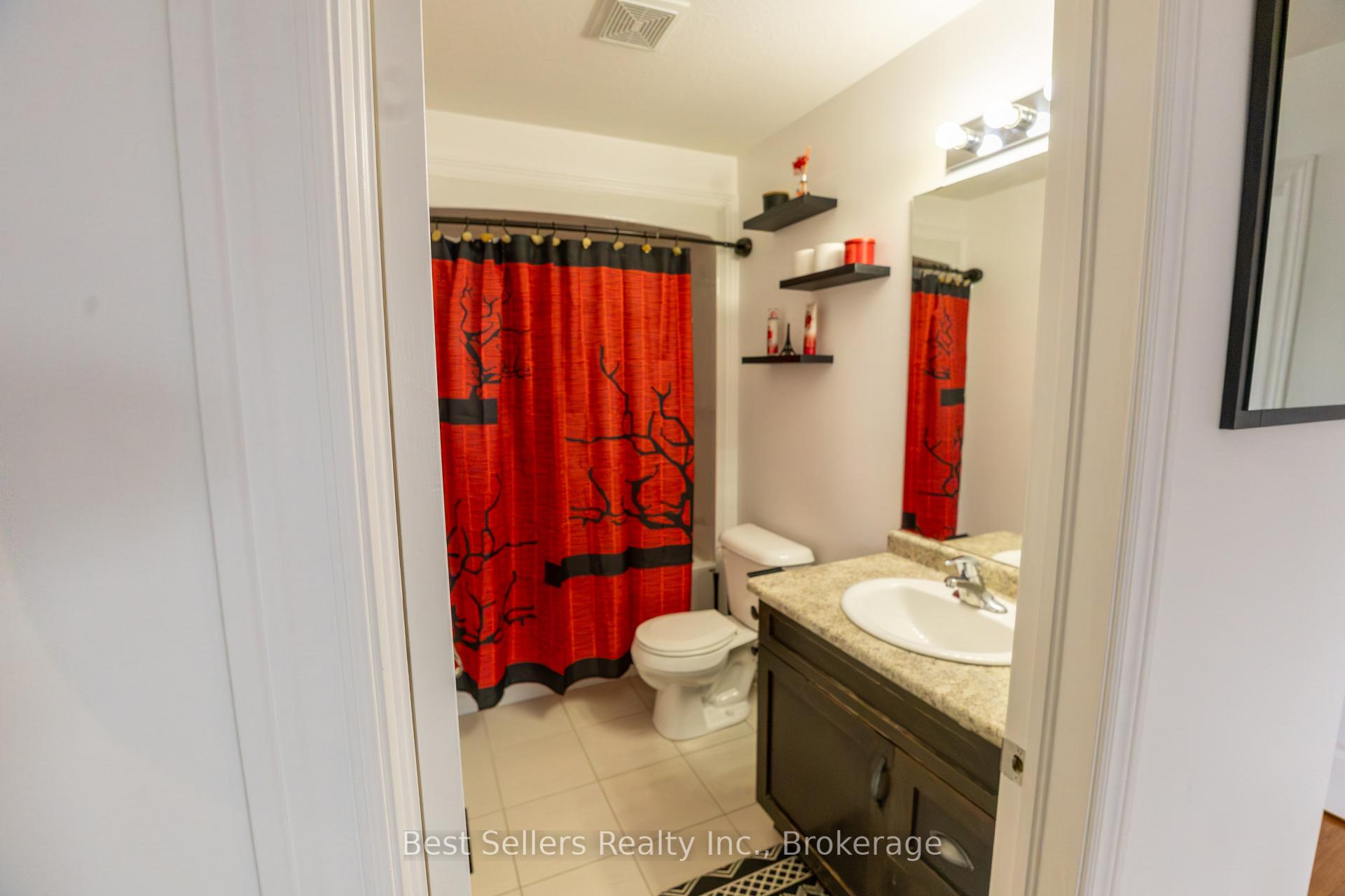 Photo 29 of 214 Cardinal Crescent, Welland, Coyle Creek — HOMEH
