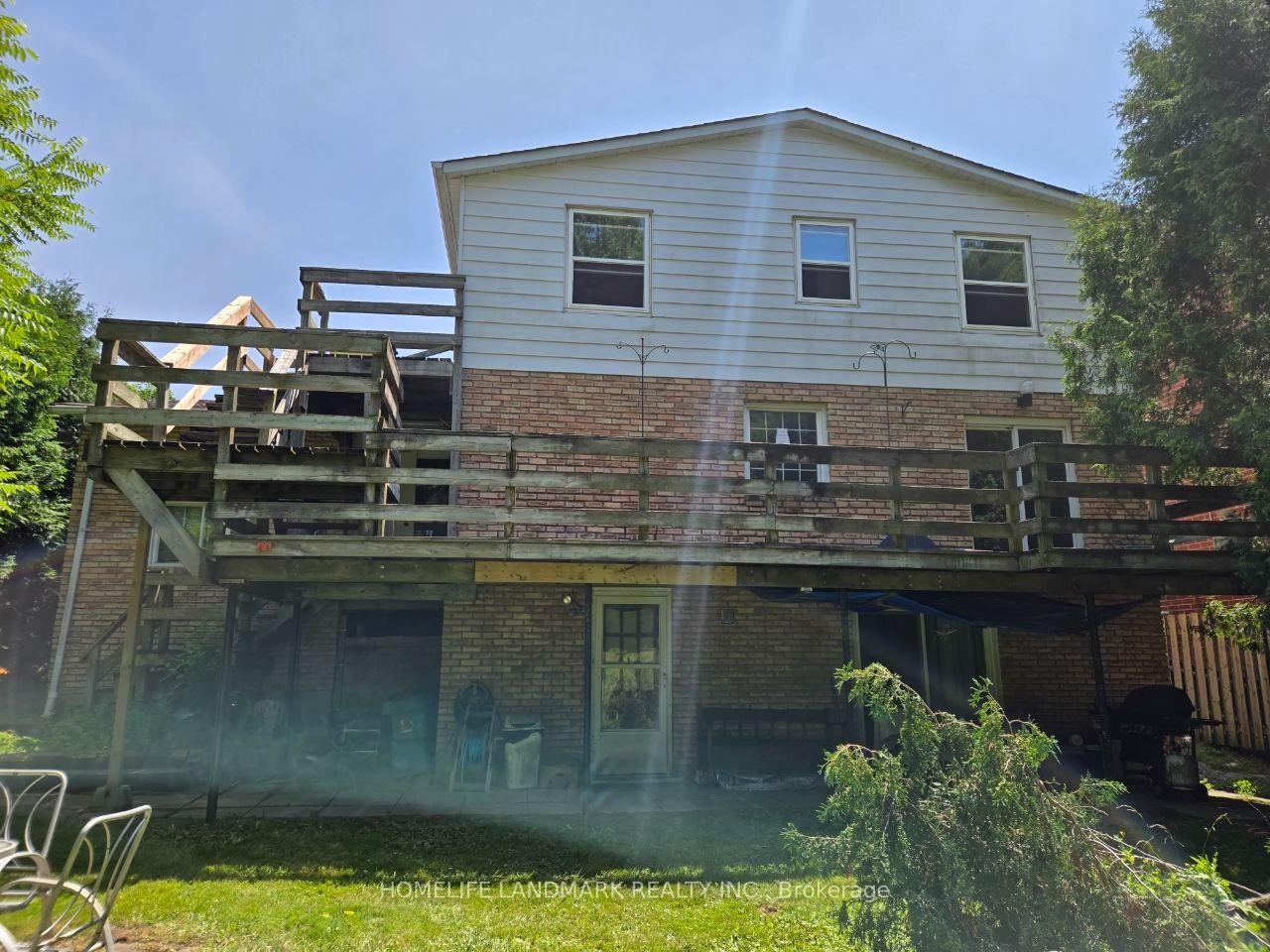 Photo 5 of Unit 1, 22 Centre Street, Aurora, Aurora Village — HOMEH
