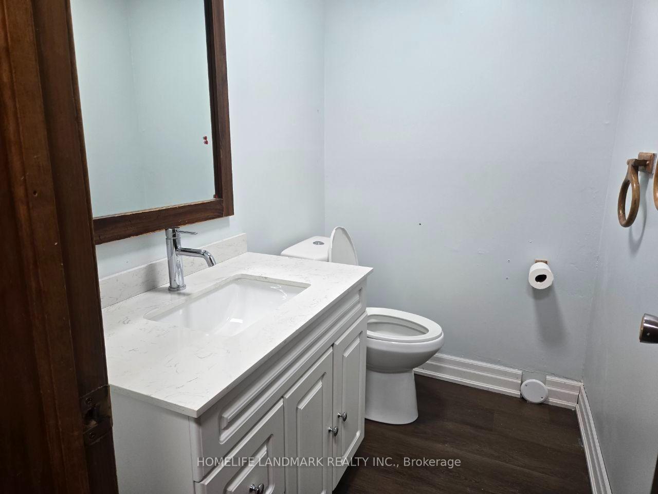 Photo 18 of Unit 1, 22 Centre Street, Aurora, Aurora Village — HOMEH