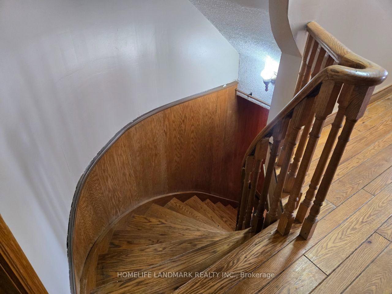 Photo 21 of Unit 1, 22 Centre Street, Aurora, Aurora Village — HOMEH