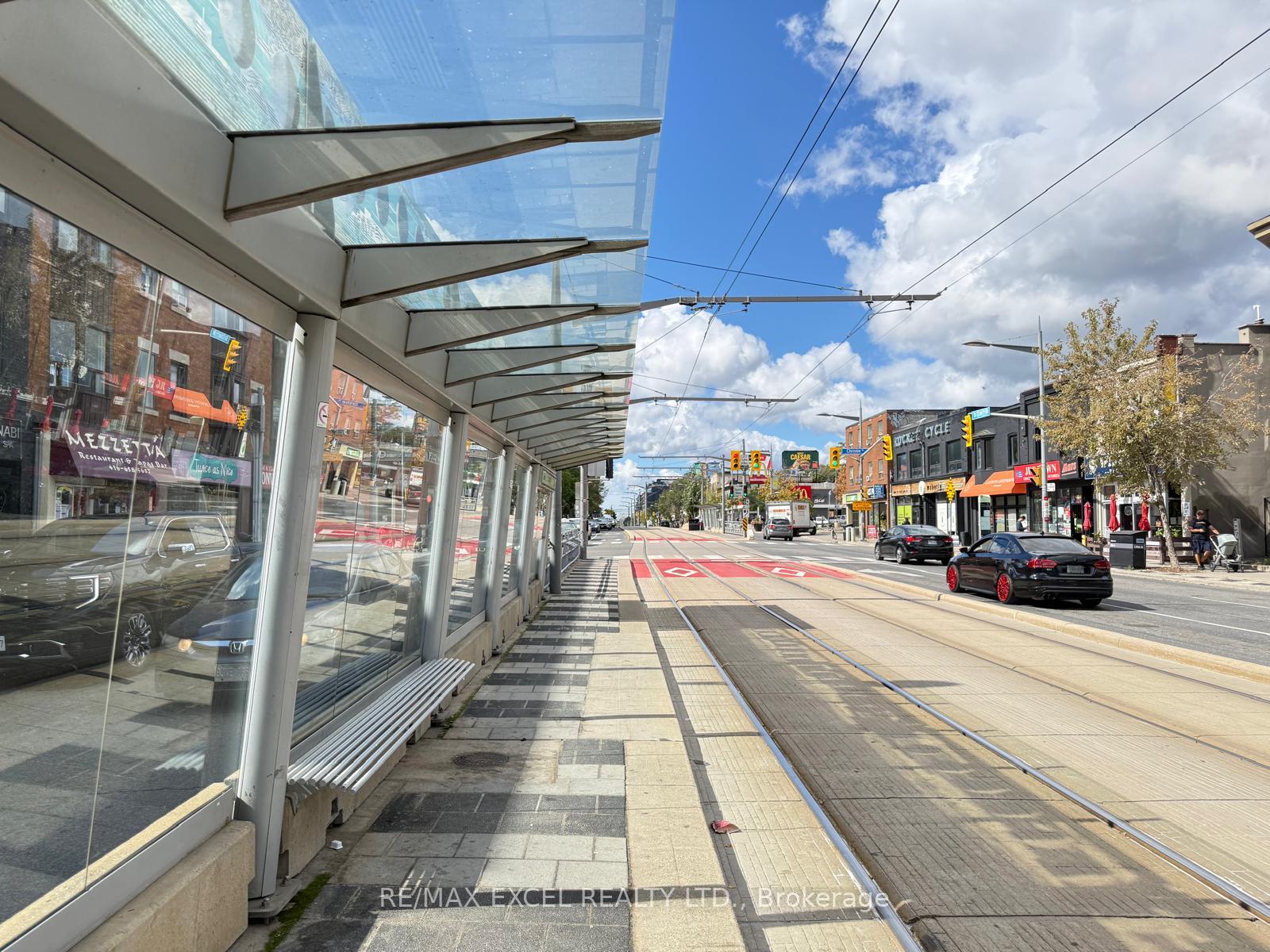 Photo 5 of Unit 305, 666 St Clair Avenue W, Toronto, Humewood-Cedarvale — HOMEH