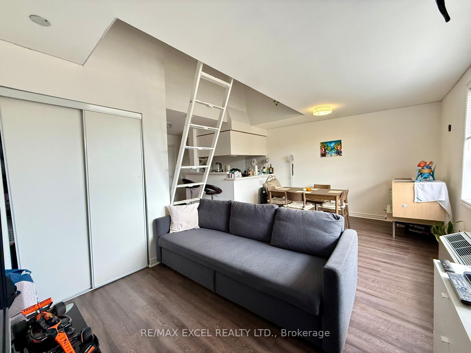 Photo 13 of Unit 305, 666 St Clair Avenue W, Toronto, Humewood-Cedarvale — HOMEH