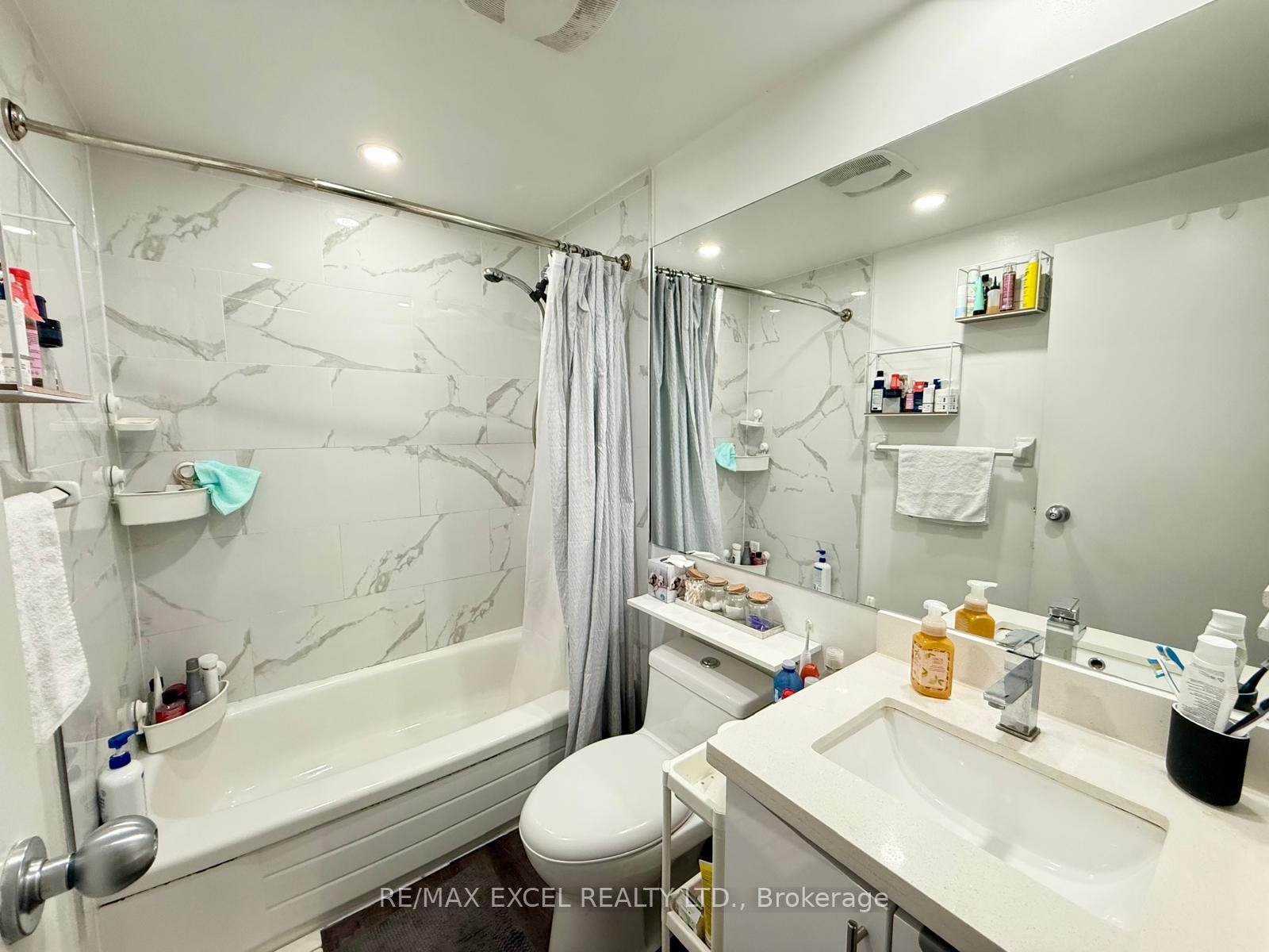 Photo 16 of Unit 305, 666 St Clair Avenue W, Toronto, Humewood-Cedarvale — HOMEH