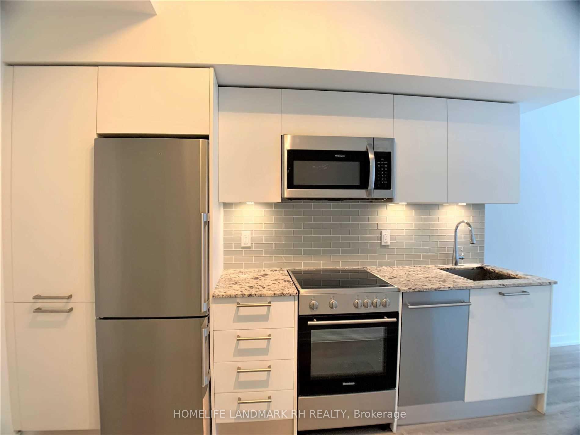 Photo 3 of Unit 208, 28 Wellesley Street E, Toronto, Church-Yonge Corridor — HOMEH