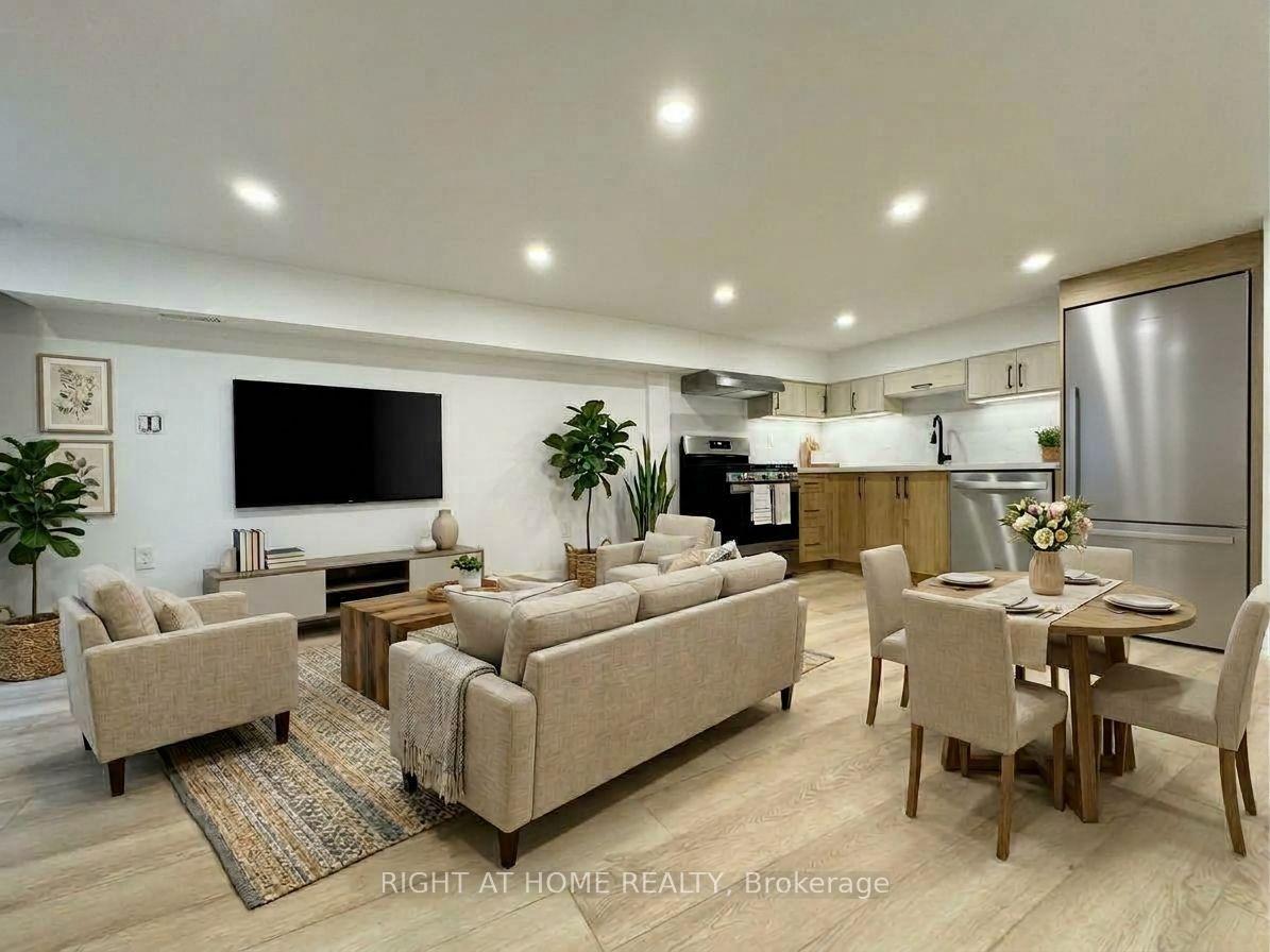Photo 3 of Unit #1, 151 Gledhill Avenue, Toronto, Woodbine-Lumsden — HOMEH