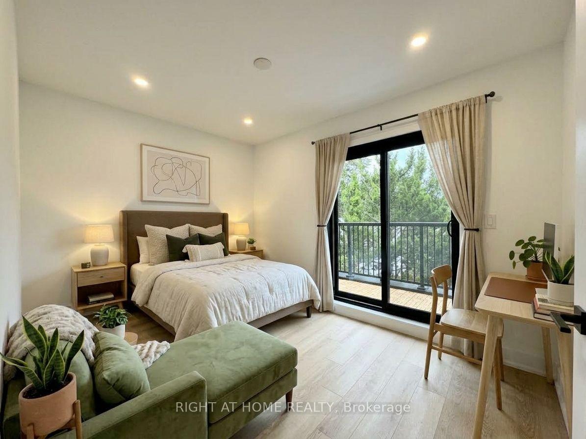 Photo 4 of Unit #3, 151 Gledhill Avenue, Toronto, Woodbine-Lumsden — HOMEH