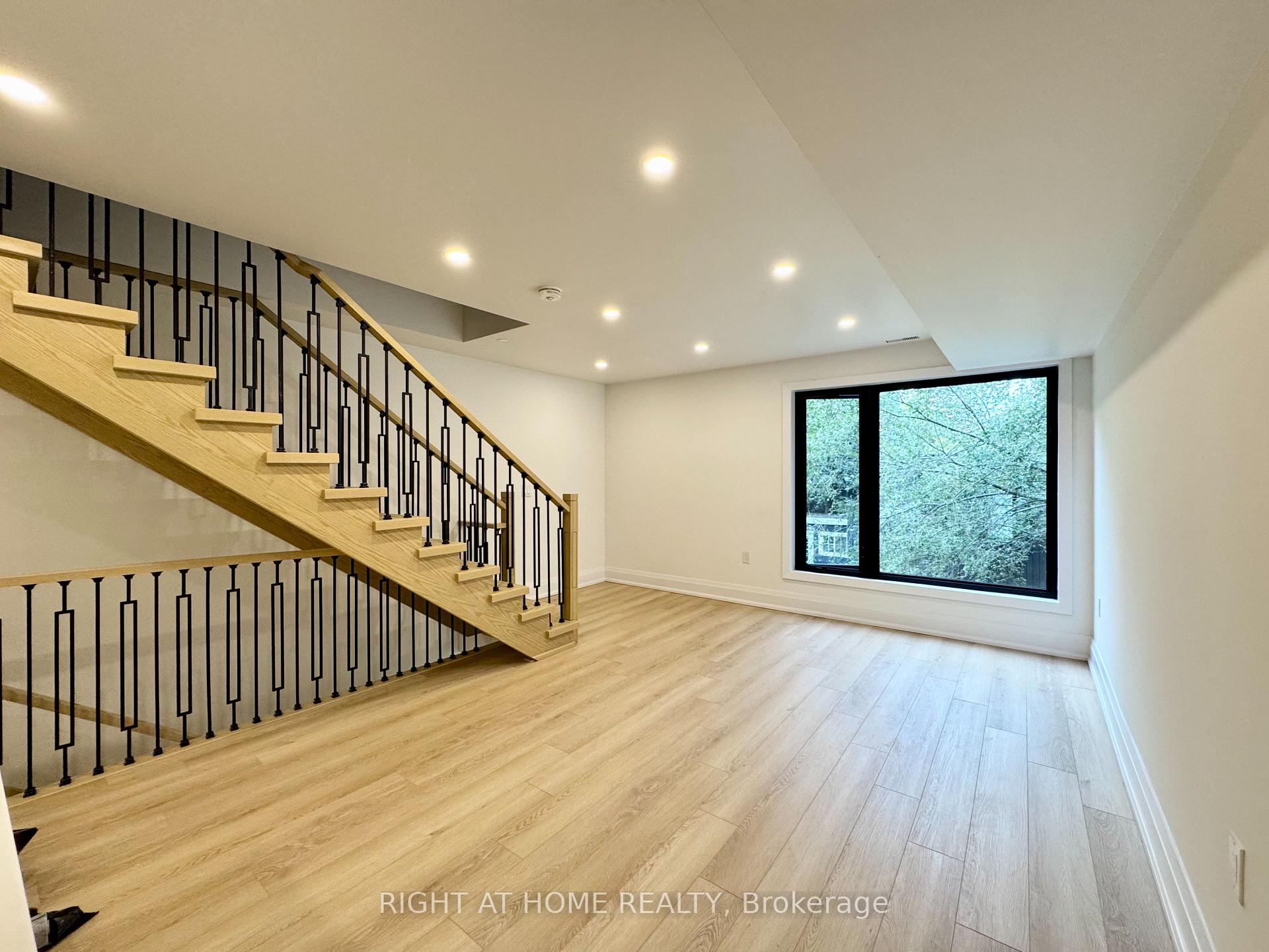 Photo 25 of Unit #4, 151 Gledhill Avenue, Toronto, Woodbine-Lumsden — HOMEH