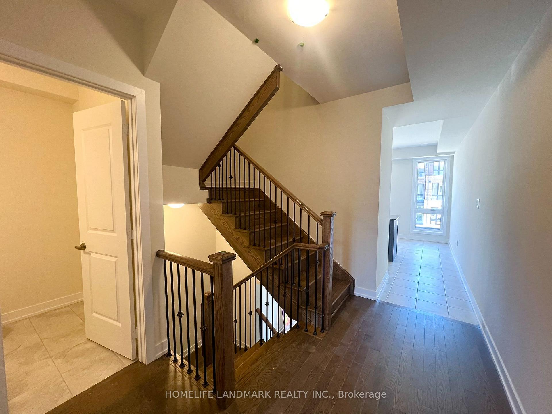 Photo 14 of 94 Stauffer Crescent, Markham, Cornell — HOMEH
