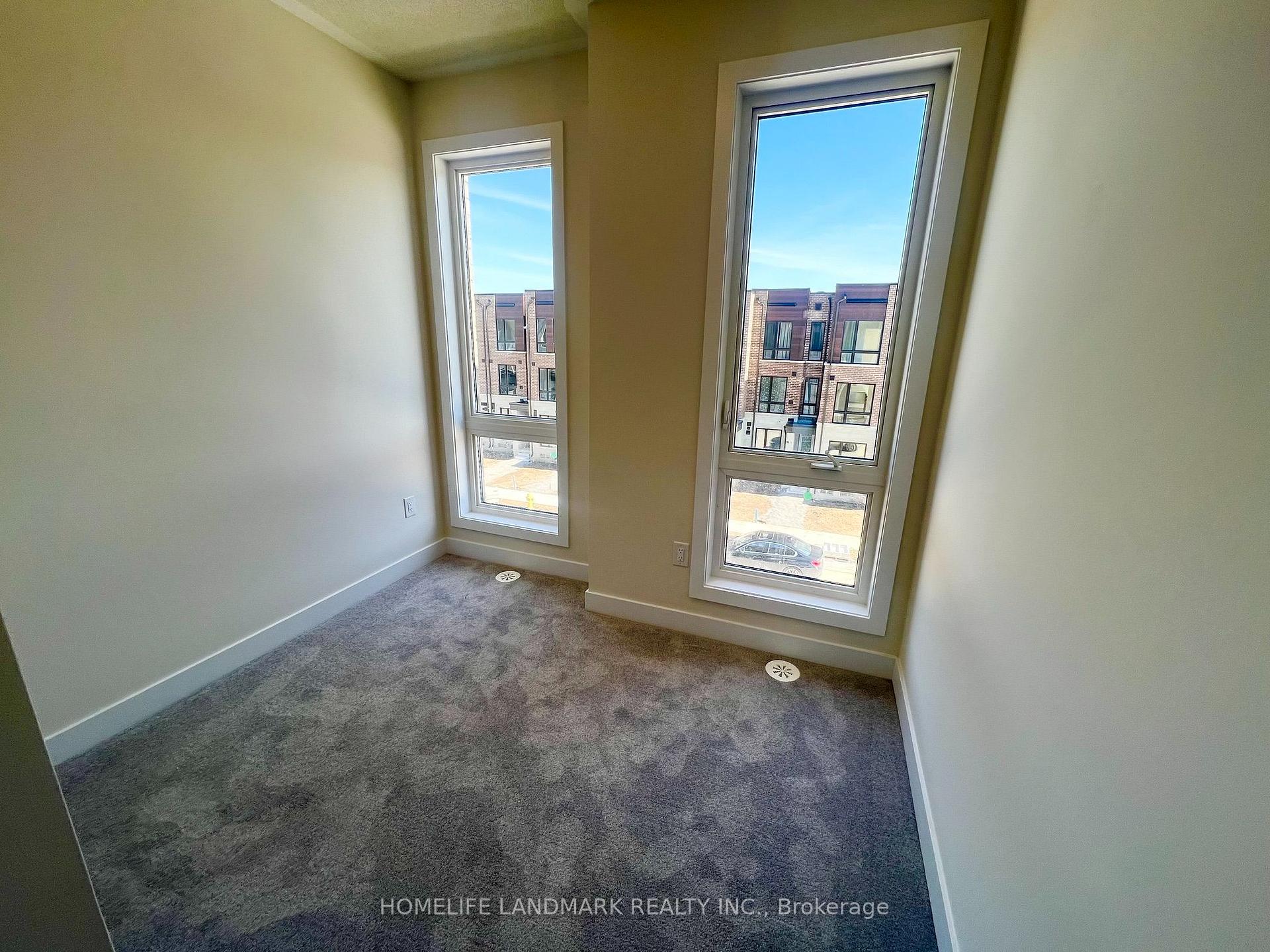Photo 25 of 94 Stauffer Crescent, Markham, Cornell — HOMEH