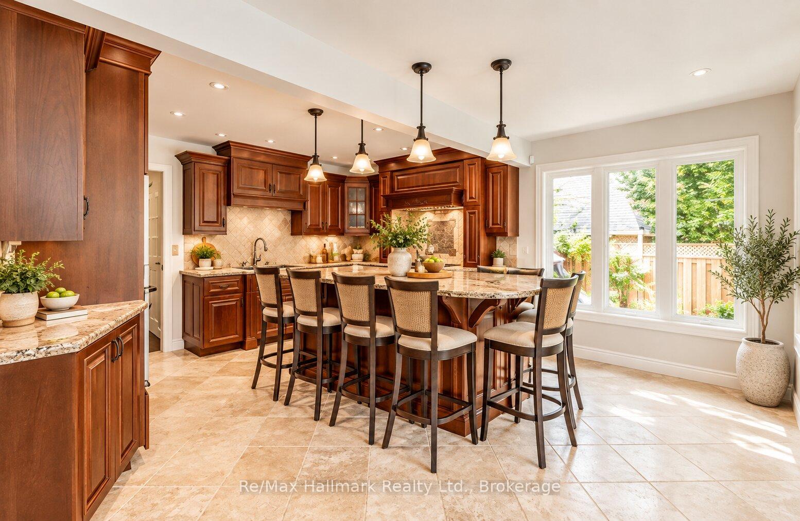 Photo 16 of 500 Blenheim Crescent, Oakville, Ford — HOMEH