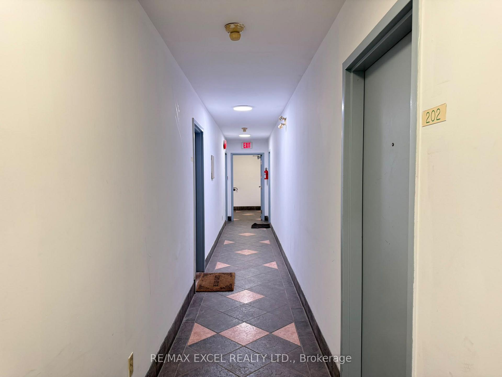 Photo 9 of Unit 203, 666 St Clair Avenue W, Toronto, Humewood-Cedarvale — HOMEH