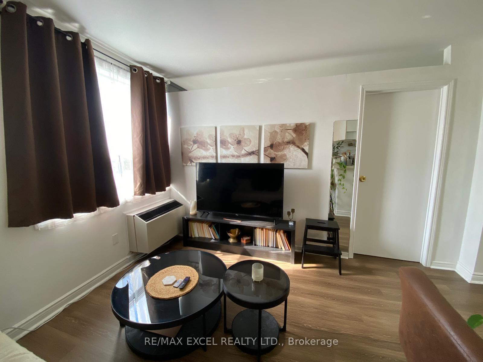 Photo 12 of Unit 203, 666 St Clair Avenue W, Toronto, Humewood-Cedarvale — HOMEH