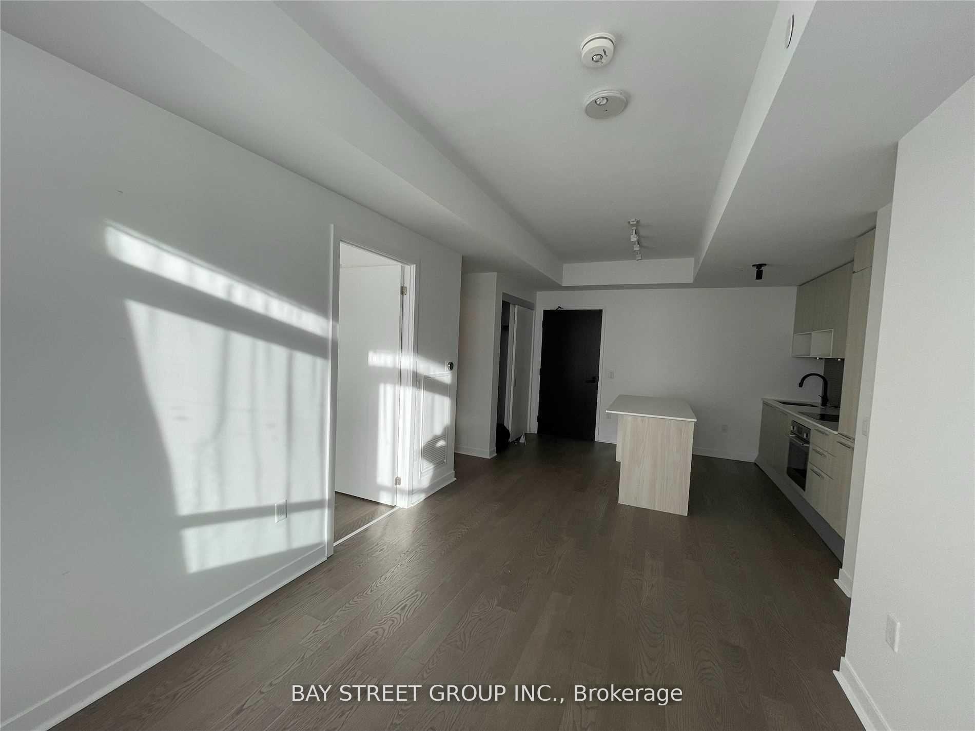 Photo 11 of Unit 8, 501 Adelaide Street W, Toronto, Waterfront Communities — HOMEH