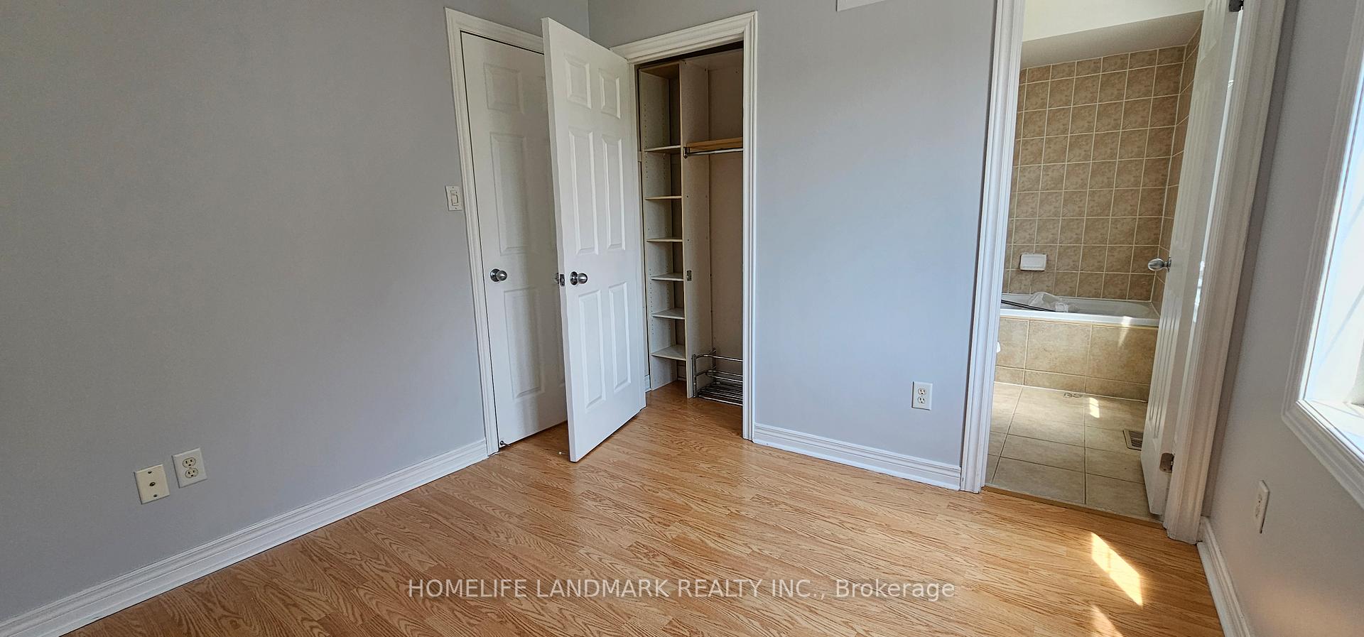 Photo 7 of Unit Coach, 109 Northvale Road, Markham, Cornell — HOMEH